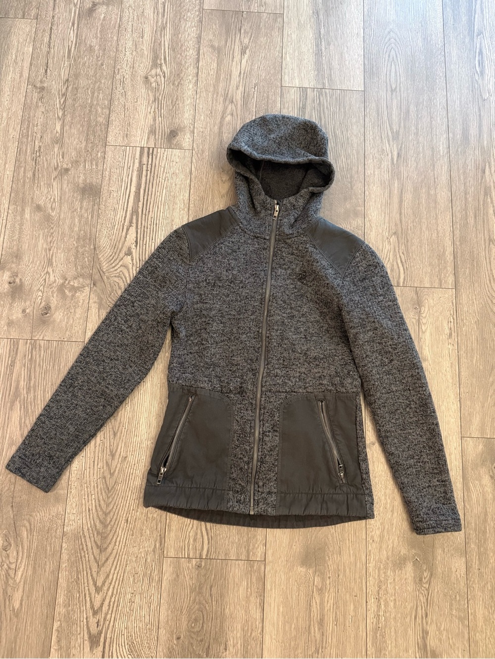 Legendary Whitetails Grey Fleece Full Zip Hooded Women’s XS Jacket